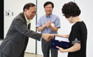 광주비엔날레 아름다운 첫 정년퇴임식 관련 이미지